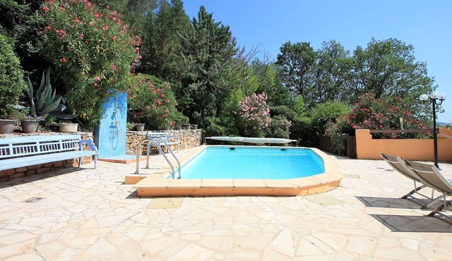 Appartement T2 Avec Piscine Privée LA Motte EN Provence 83920
