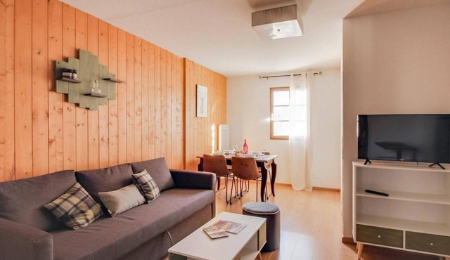 Appartement T2 cabine avec piscine, sauna, hammam et parking à Luz-Saint-Sauveur, 5 personnes - FR-1-402-85