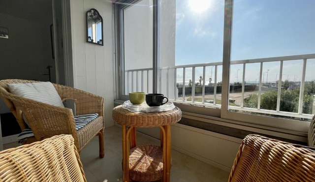 Appartement T2 cabine avec climatisation, parking privatif à Sète - FR-1-338-466