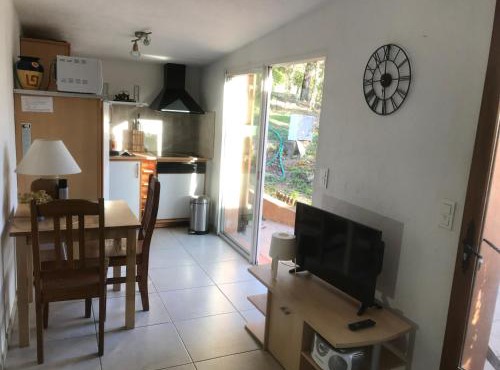 Appartement T2 independant dans mas isole