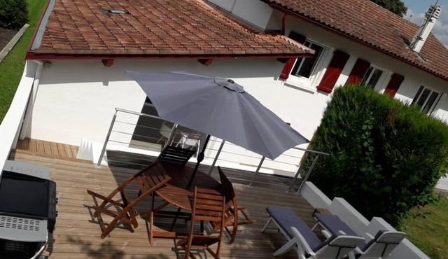 Appartement T2, neuf et moderne, à Cambo-les-Bains