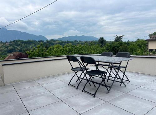 Appartement T2, neuf, climatisé avec terrrasse