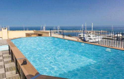 Appartement T2 vue mer sur le port de Solenzara