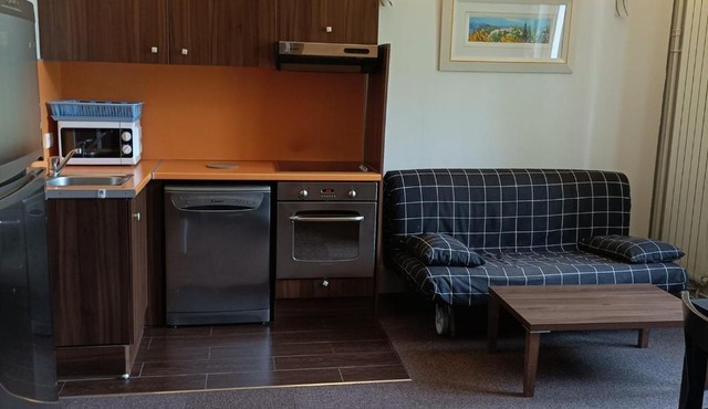 Appartement T3 dans château avec piscine et WIFI, animaux admis, 6 personnes - FR-1-165B-32