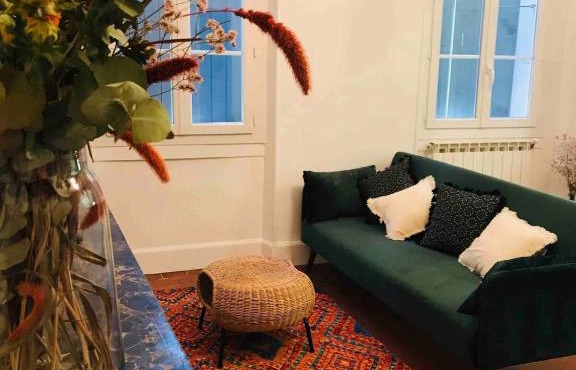 APPARTEMENT T3 DE CHARME PLEIN CENTRE