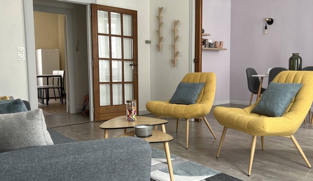 Appartement T4 - 80m2 - Meublé - Centre Ville - Proche Thermes