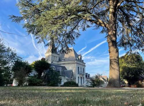Appartement tout confort, jardin, dans un Manoir au Sud de Tours