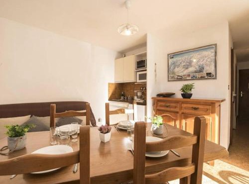 Appartement Type 2 Sud avec Balcon et Parking Privé - FR-1-296-261