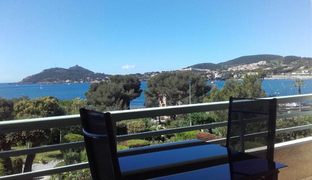 appartement vue mer piscines parking LES CORAUX AGAY PLAGE