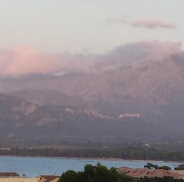 Appartement vue mer et montagne