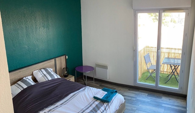 Appartement vue sur Canigou et Place de Parking