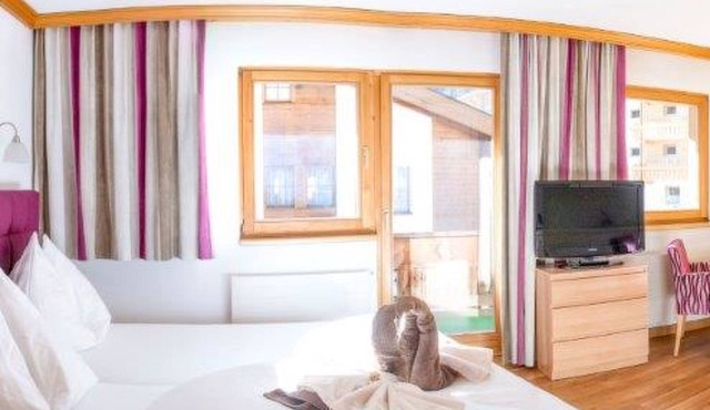 Appartements Alouette, (Samnaun-Dorf). by Interhome