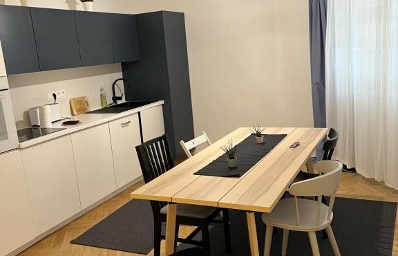 Apparthotel Centre ville Place des halles