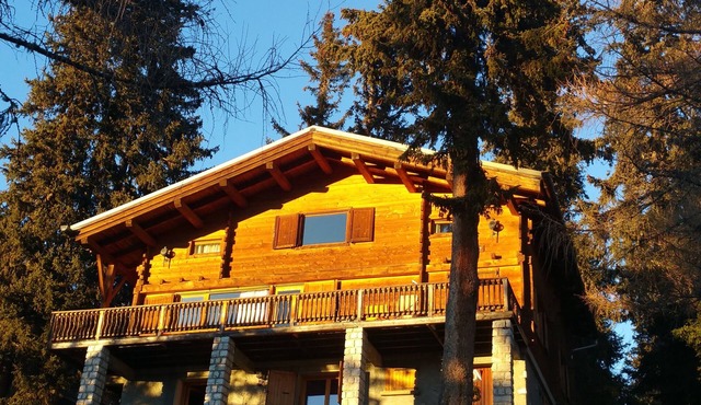 Appartment in Chalet, next to ski lift