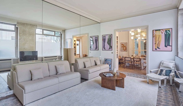 Appartment St Germain des pres by Studio Prestige