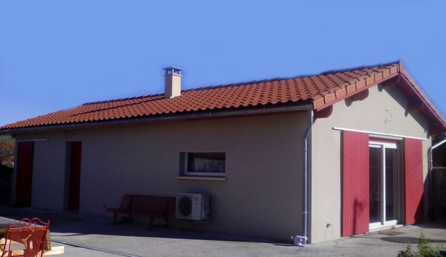 APPENDIX - single-storey house 70m² 1 bedroom .terrasse parking ... Montréjeau