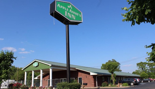 Apple Annie's Inn