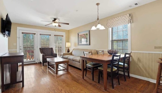 Apple Mountain Resort | 2BR Stay + Golf Access