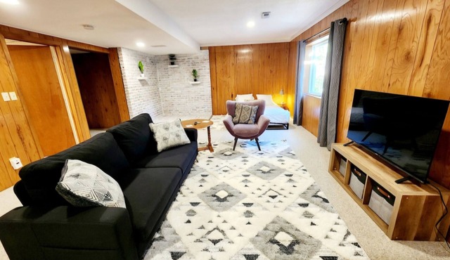 Apple River Suite-Full and private Apartment