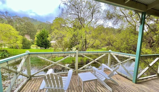 Apple Tree Cottage - Couples Retreat