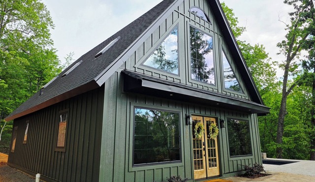 Appleberry Mountain Cottage