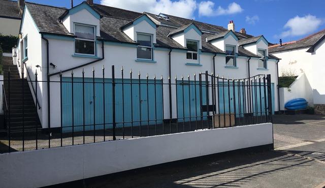 Appledore - Hispaniola Stunning 2 bed 2 bath, sleeps 4(+2) and PARKING!