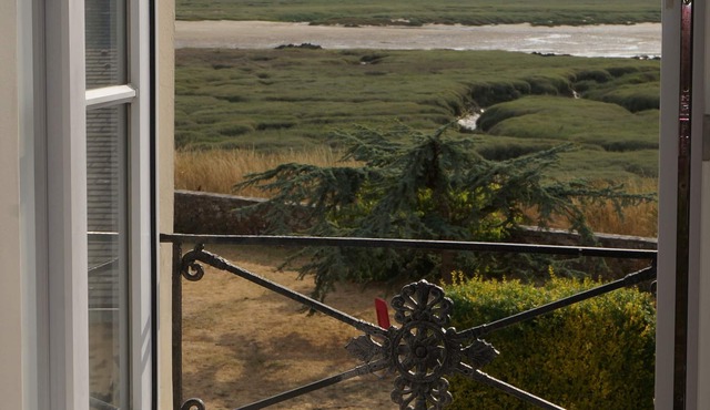 Appt 2Pièces 25m² 2 pers au 1er étage vue sur le havre de Portbail