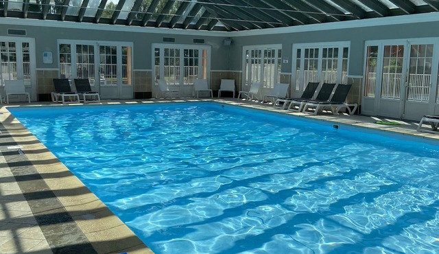 Appt 4/5 Personnes Avec Piscine Tennis et Aire de Jeux