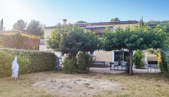 APPT AVEC JARDIN PRIVE