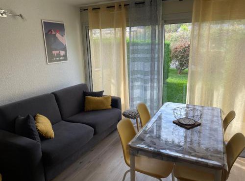 Appt hyper centre chaleureux Saint-Lary-Soulan village - jardin