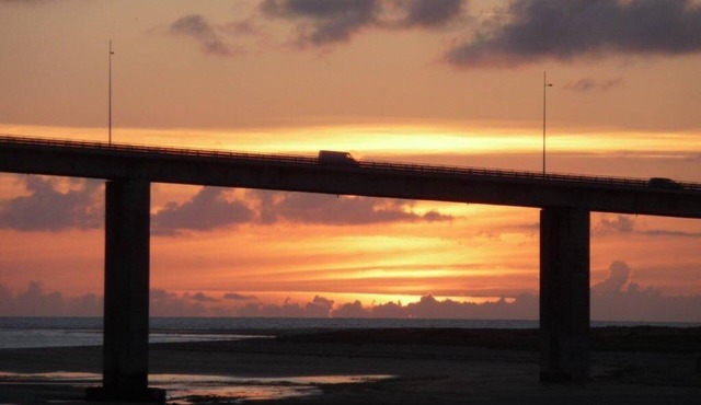 Appt in house facing sea and beach, at the gate of the islands of Yeu and Noirmoutier