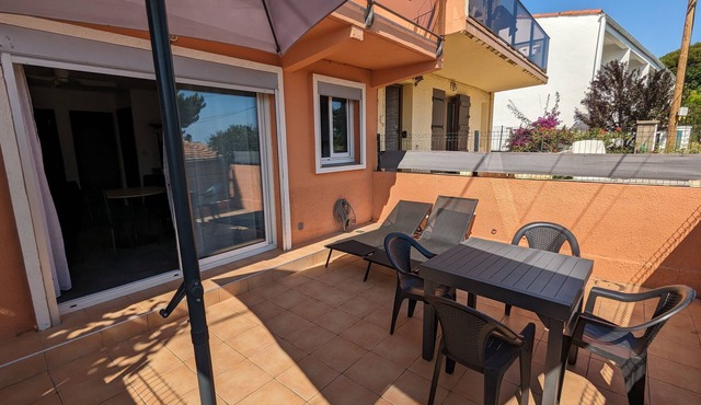 Appt Leucate- La Franqui. 3 rooms, beach at 50 m, Terrace, free Wifi,