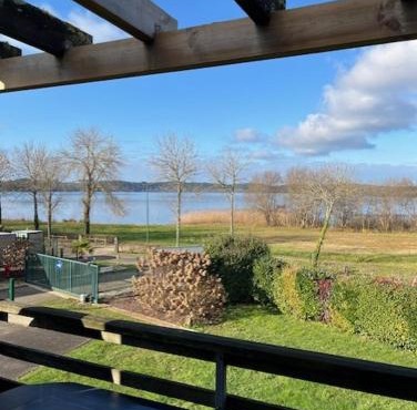 Appt vue lac, proche plage