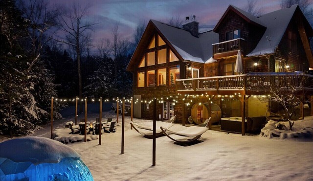Après Chalet|Ski|Luxury|Sauna|HotTub|Firepit|Disco