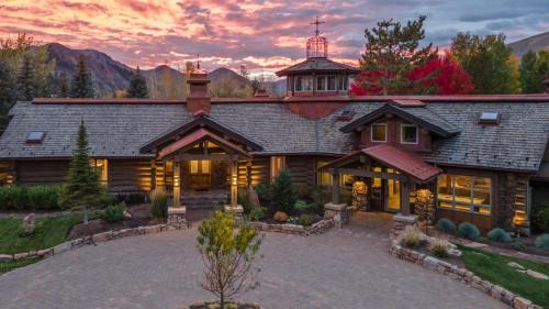 Apres Lodge 5 Bedroom