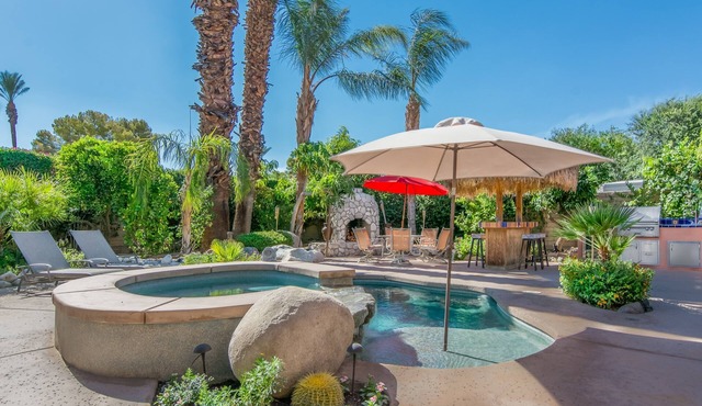 April 1st - May 30th 2027 AvailablenPRIVATE POOL AND HOT TUB nBrand new kitchen