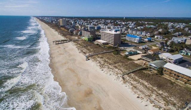 APRIL AVAIL ~ SeaMist Seas ~ Duplex - Pool, Steps to Oceanfront Tiki Bar