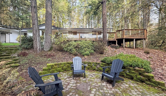 April & May Sunday - Thurs Special! ~ Wildhaven: Dog-friendly with Hot Tub