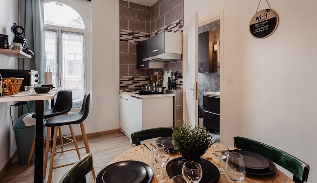 Apt 102-Apartment-Ensuite with Shower