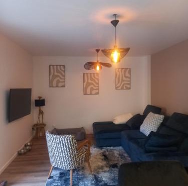 apt 2 ou 4 personnes avec jacuzzi au cœur de Laruns