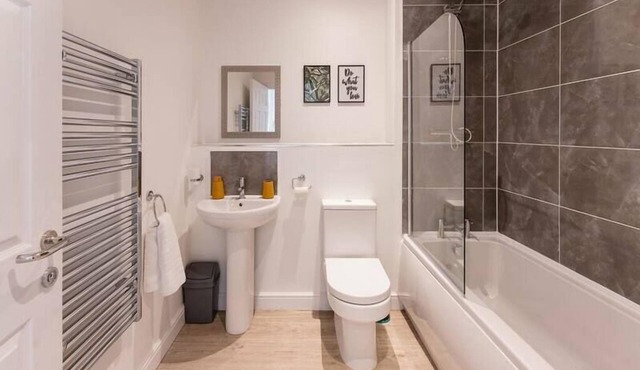 Apt 5 Prescott Court Halifax