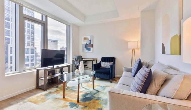 Apt Downtown Seaport Near Restaurants
