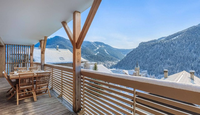 Apt for 6 pers - modern, central, next to ski slopes