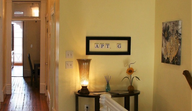 Apt. G above G Gallery & Glass Studio in a beautiful 1890 historic building