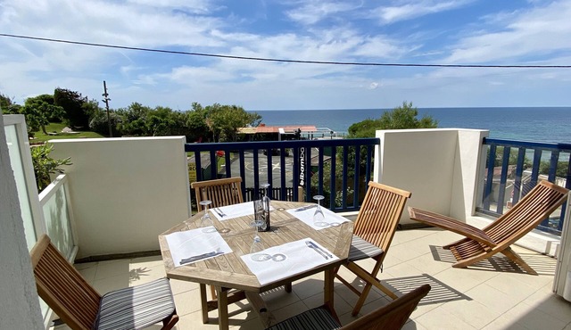 Apt haut standing- sea view tte room - 1ère ligne de mer
