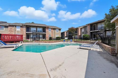 Apt Major Hospitals and A&M U