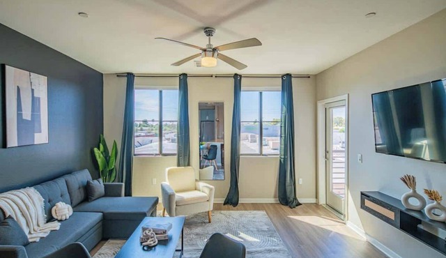 Apt Near Attractions | Pool, Gym, Parking & W/D