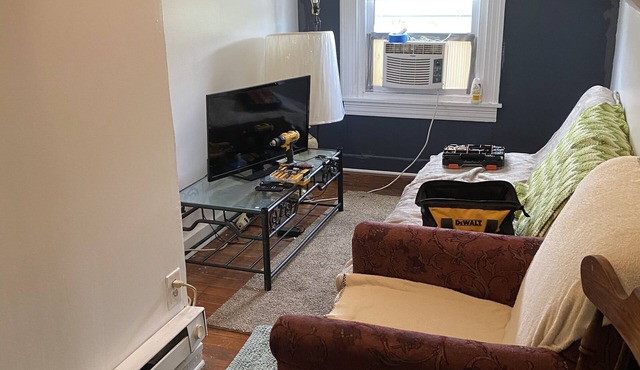 Apt near Temple, St. Christ, Jean, Abington
