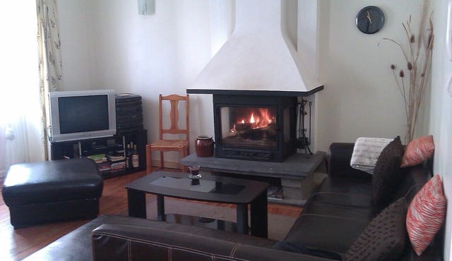 Apt T3 duplex Ax les Thermes center