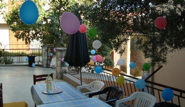 Apt Vedrana - 150 m from the beach